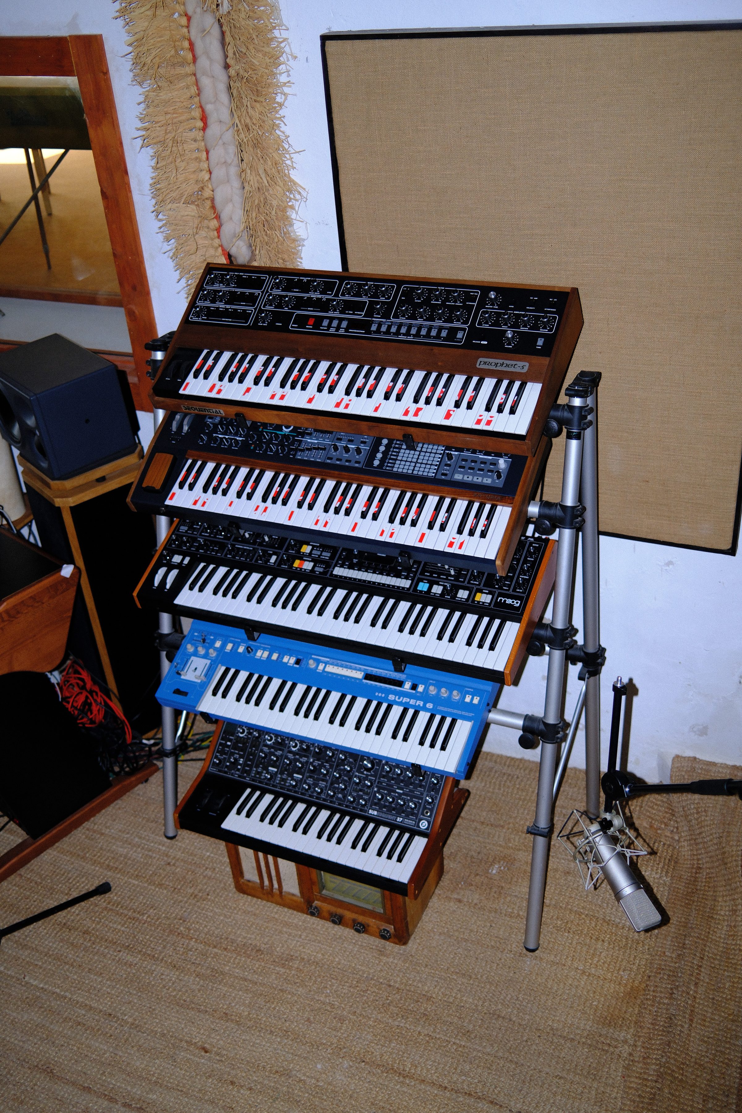 Synth tower